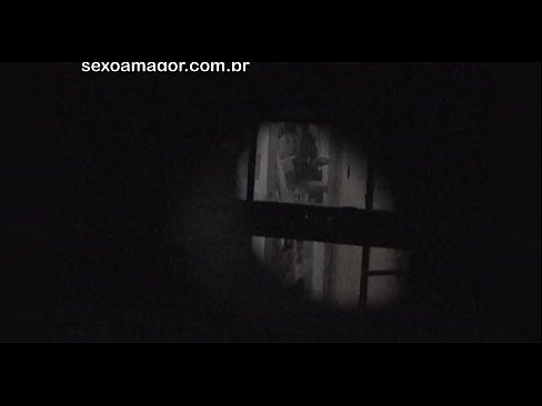 ❤️ Si Blondie ay lihim na nakunan ng video ng isang voyeur ng kapitbahayan na nakatago sa likod ng mga guwang na brick ️ Fucking sa tl.battlepass-bonuse.ru ❌